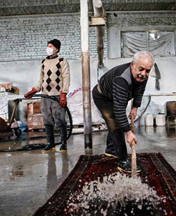 شستشوی سنتی قالی در قالیشویی فرحزاد